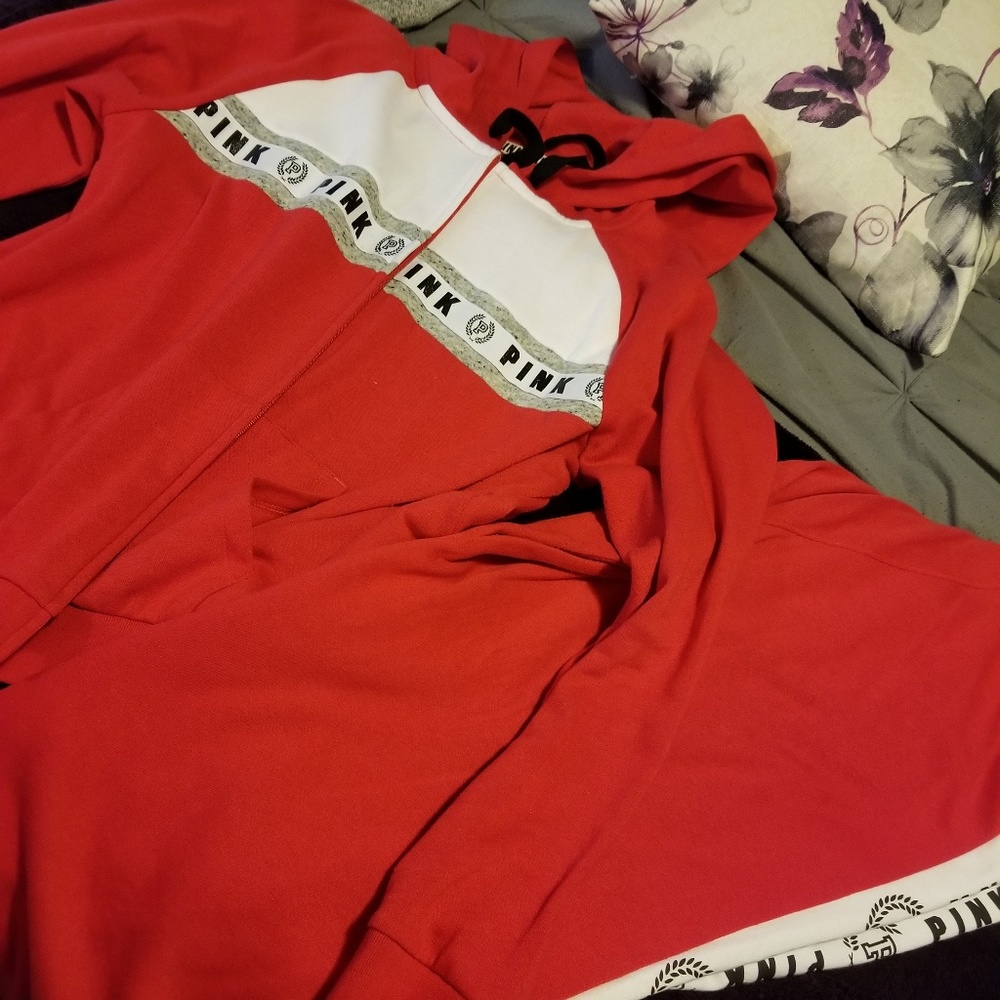 Victoria's Secret PINK outfit